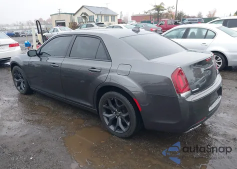 2022 Chrysler 300 S from USA, damaged, VIN 2C3CCABG1NH256420